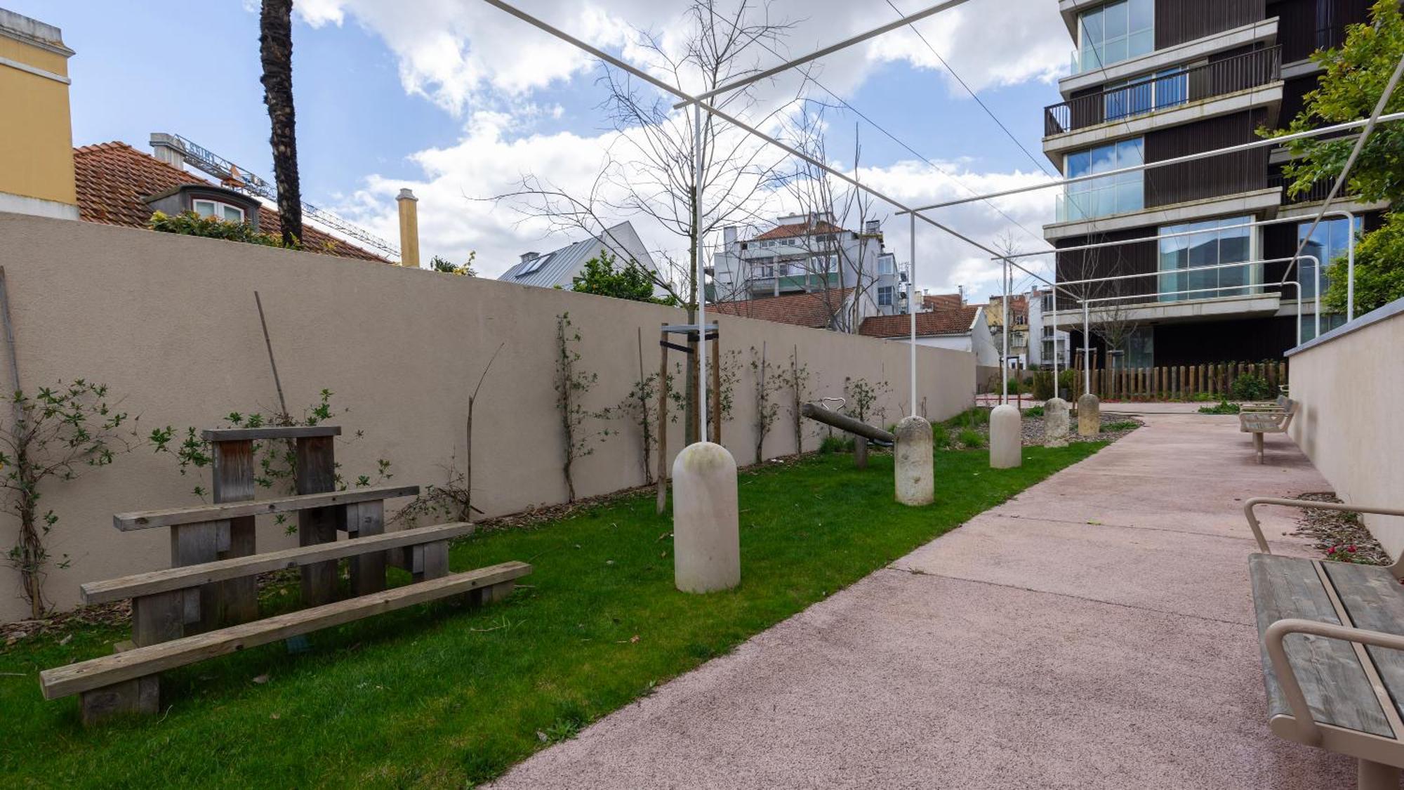 Apartamento Jardins Da Gloria Stylish Living By Lovelystay