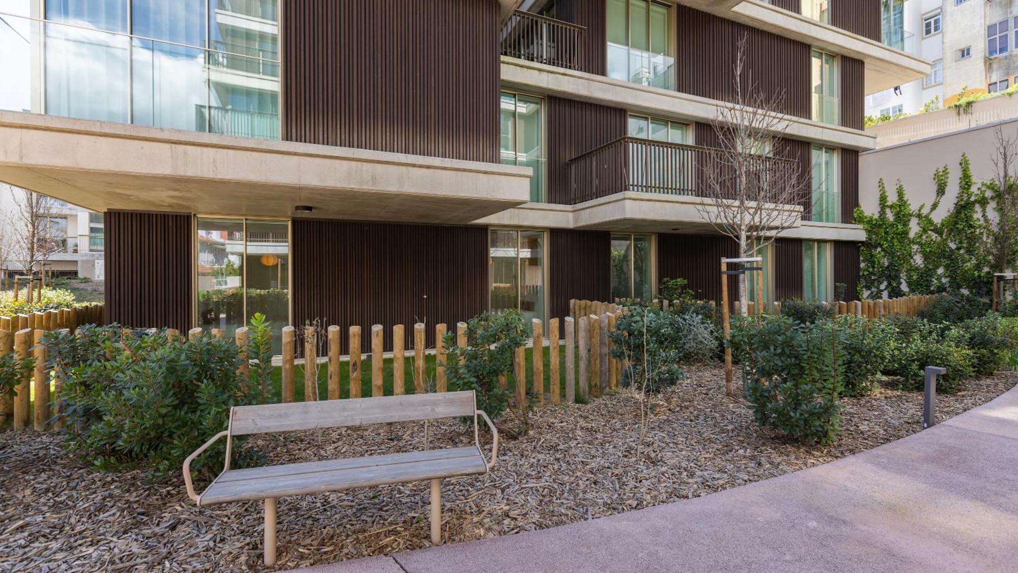 Jardins Da Gloria Stylish Living By Lovelystay * Lisboa